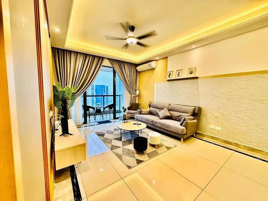 Apartment R&F Classic Design Suites @35F 3Br 11Pax Johor Bahru Malaysia
